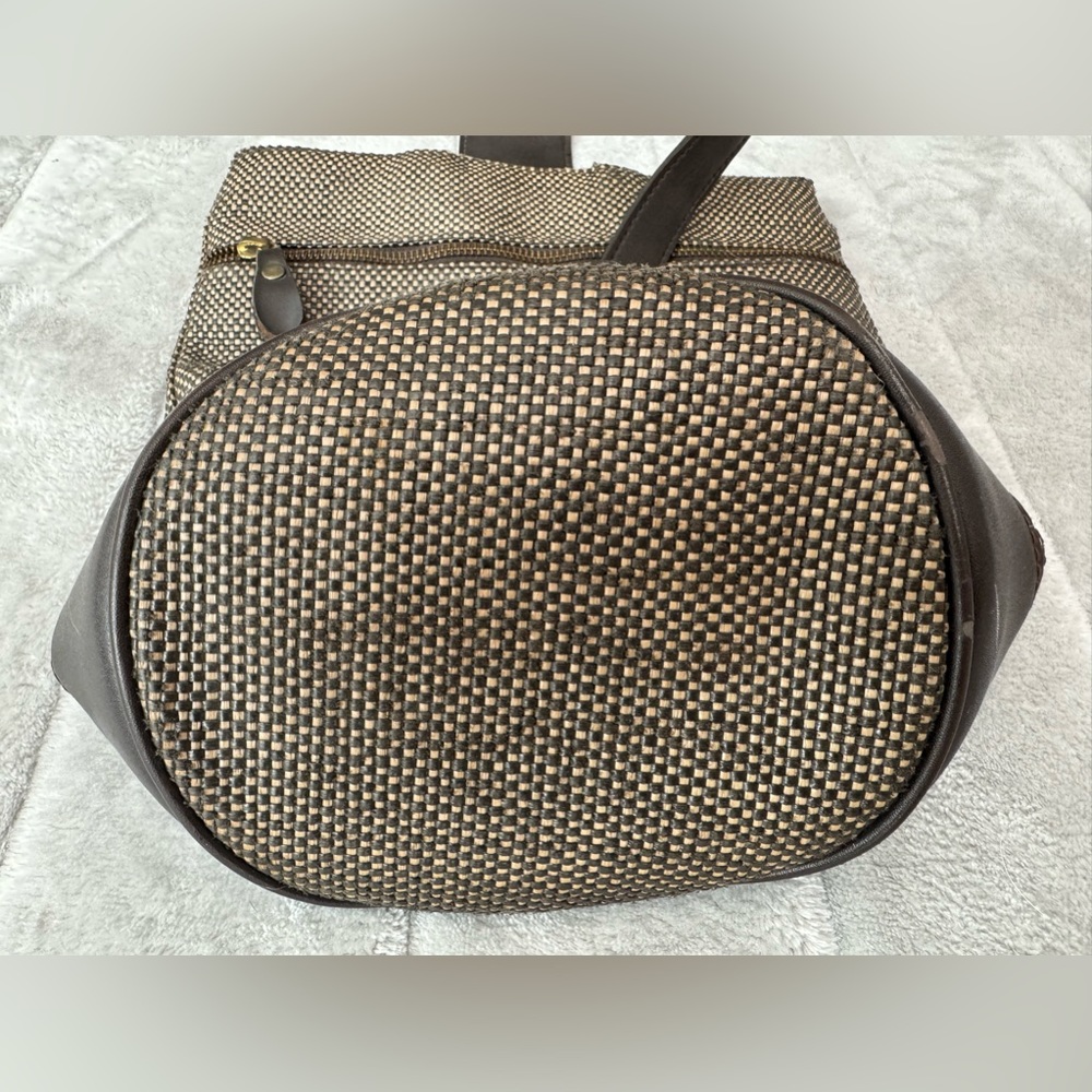 Vintage 90s Gap sling bag! - Picture 4 of 7